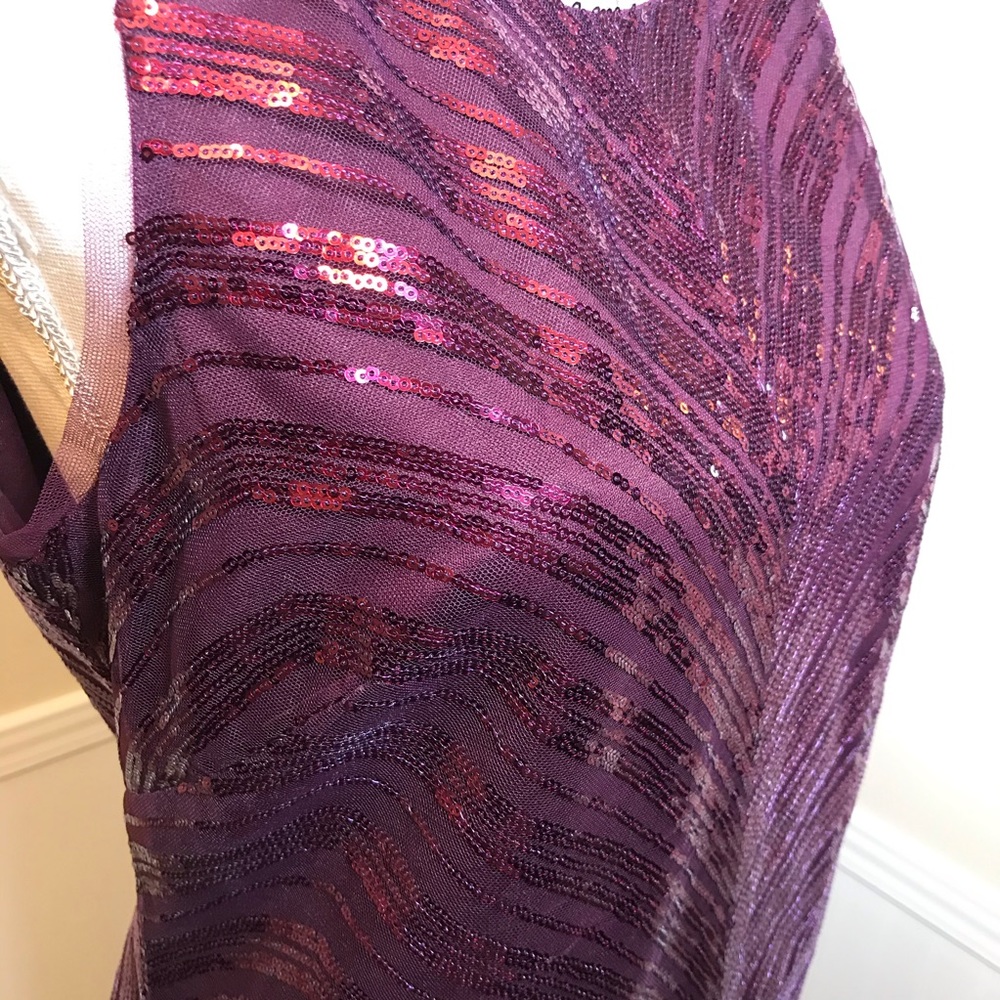 Vince Camuto dress  sz 12 but real sz 8